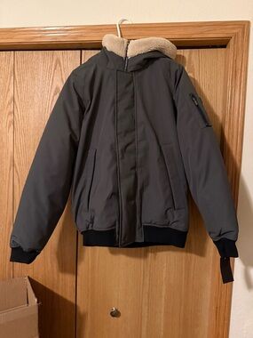 Oak + Edison Made for Men’s Men's Sherpa-Collar Bomber Jacket in Charcoal Winter